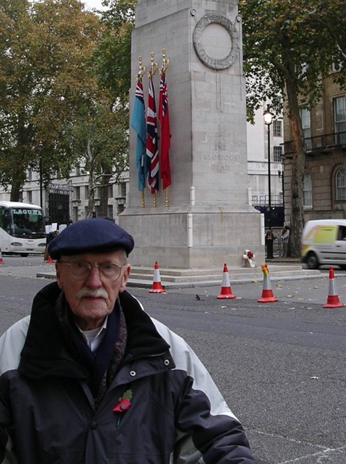 Cenotaph Whitehall.JPG